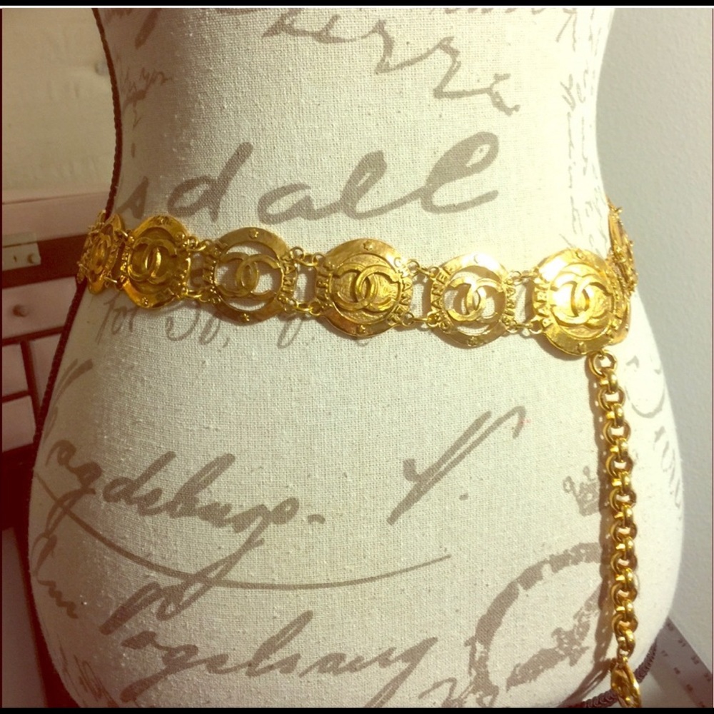 CHANEL Gold Chain Belt